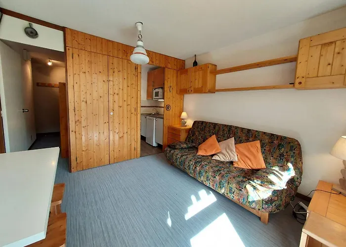 Cosy Avec Balcon Proche Pistes, - Fr-1-351-17 La Plagne